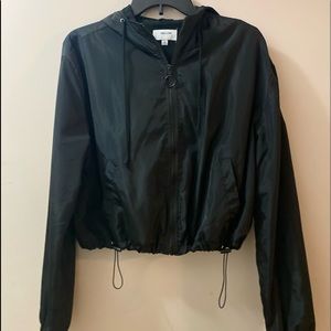 Black Cropped Windbreaker (L)